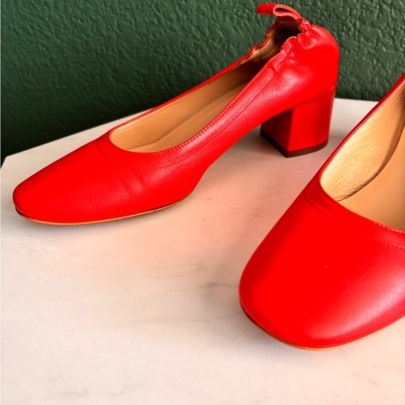 Everlane Women's Shoe Heel US 6.5 Red Poppy
Gently used, excellent condition! - Picture 5 of 6